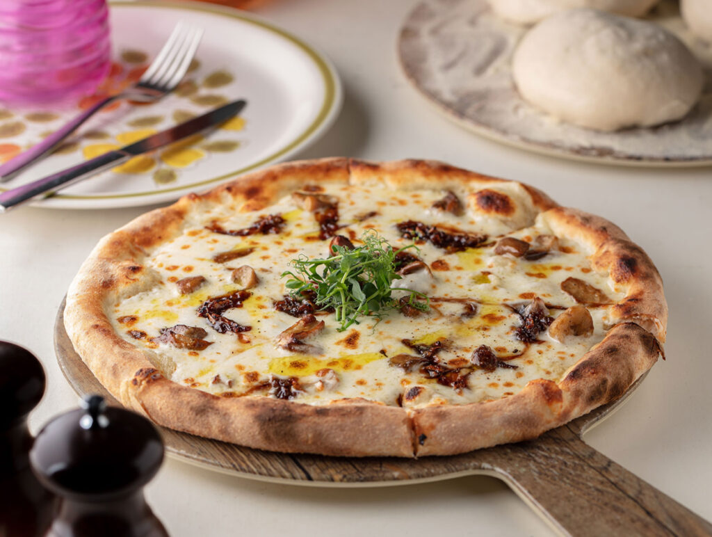 vegetarian food in Croatia - truffle pizza