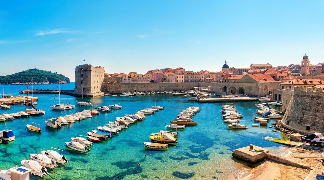 DUBROVNIK (WD)