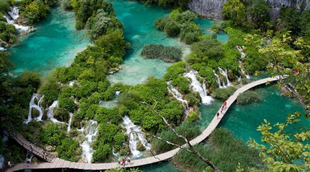 September 28 - SPLIT – PLITVICE LAKES – ZAGREB