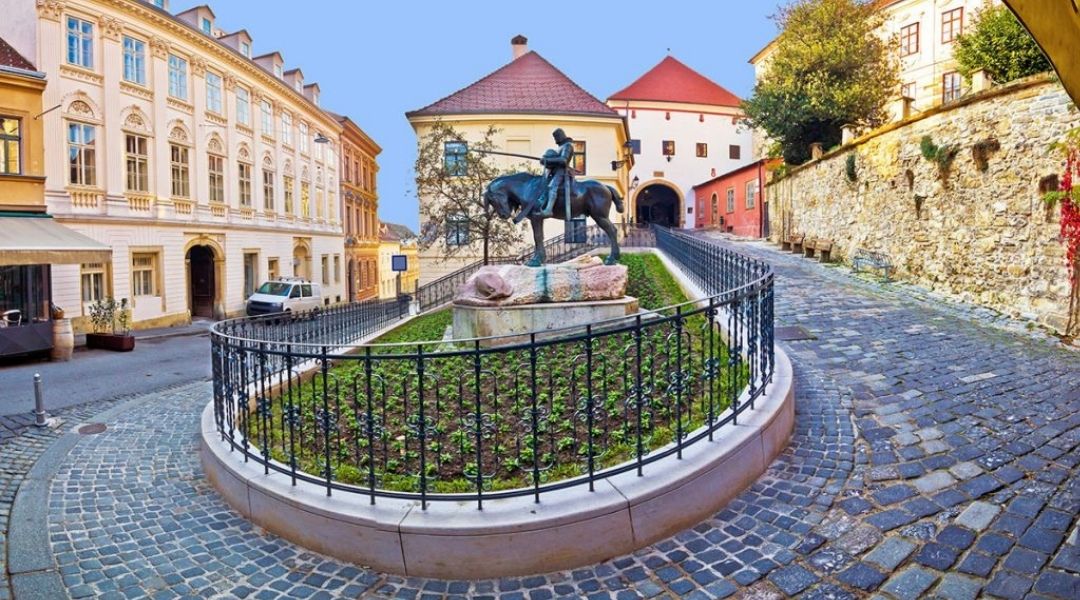 ZAGREB (2)